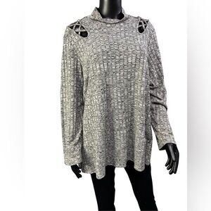 Zac & Rachel Women's Textured Gray Sweatshirt